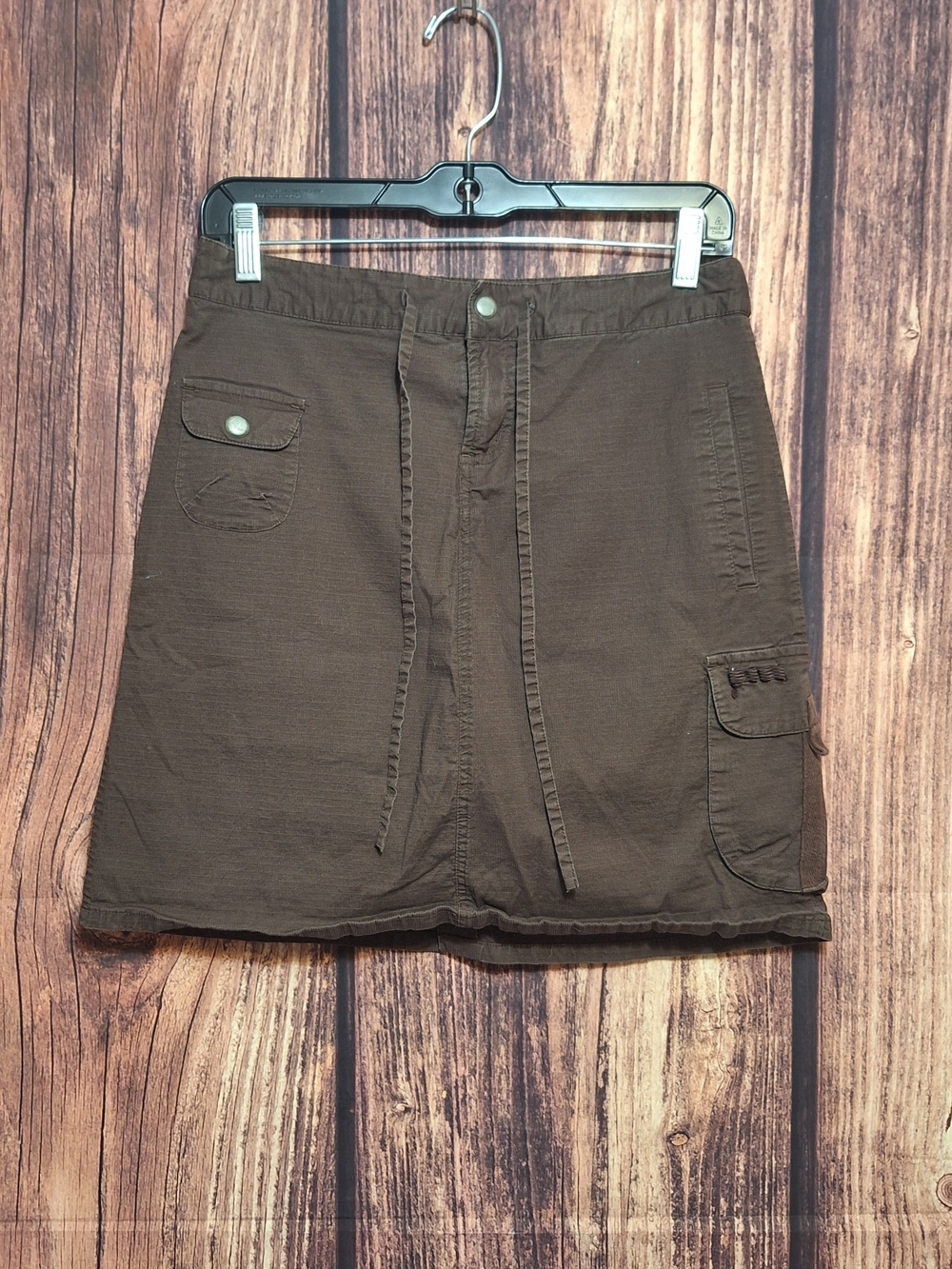 Athleta Olive Brown Mini Skirt with Utility Pockets Womens Size 4